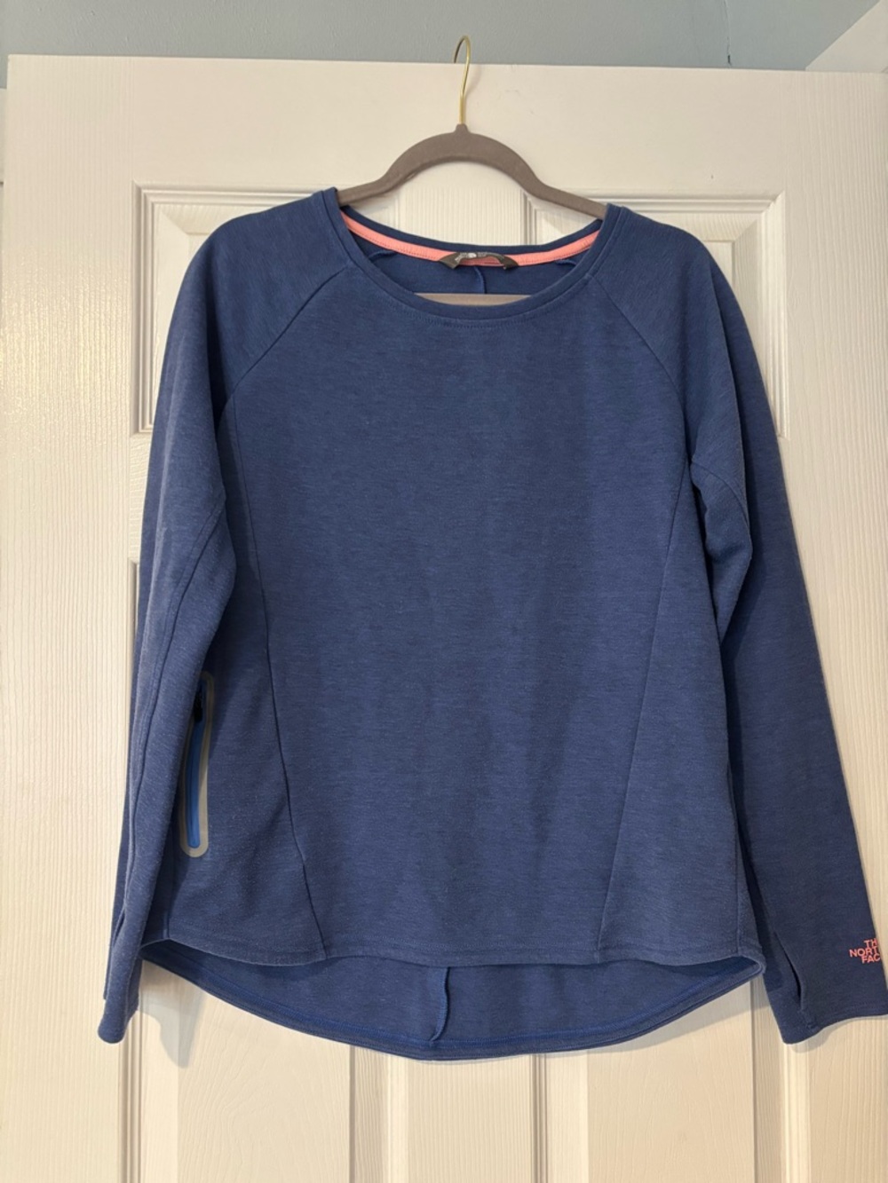 Warm and Sporty North Face Slacker Long Sleeve Pullover in Periwinkle